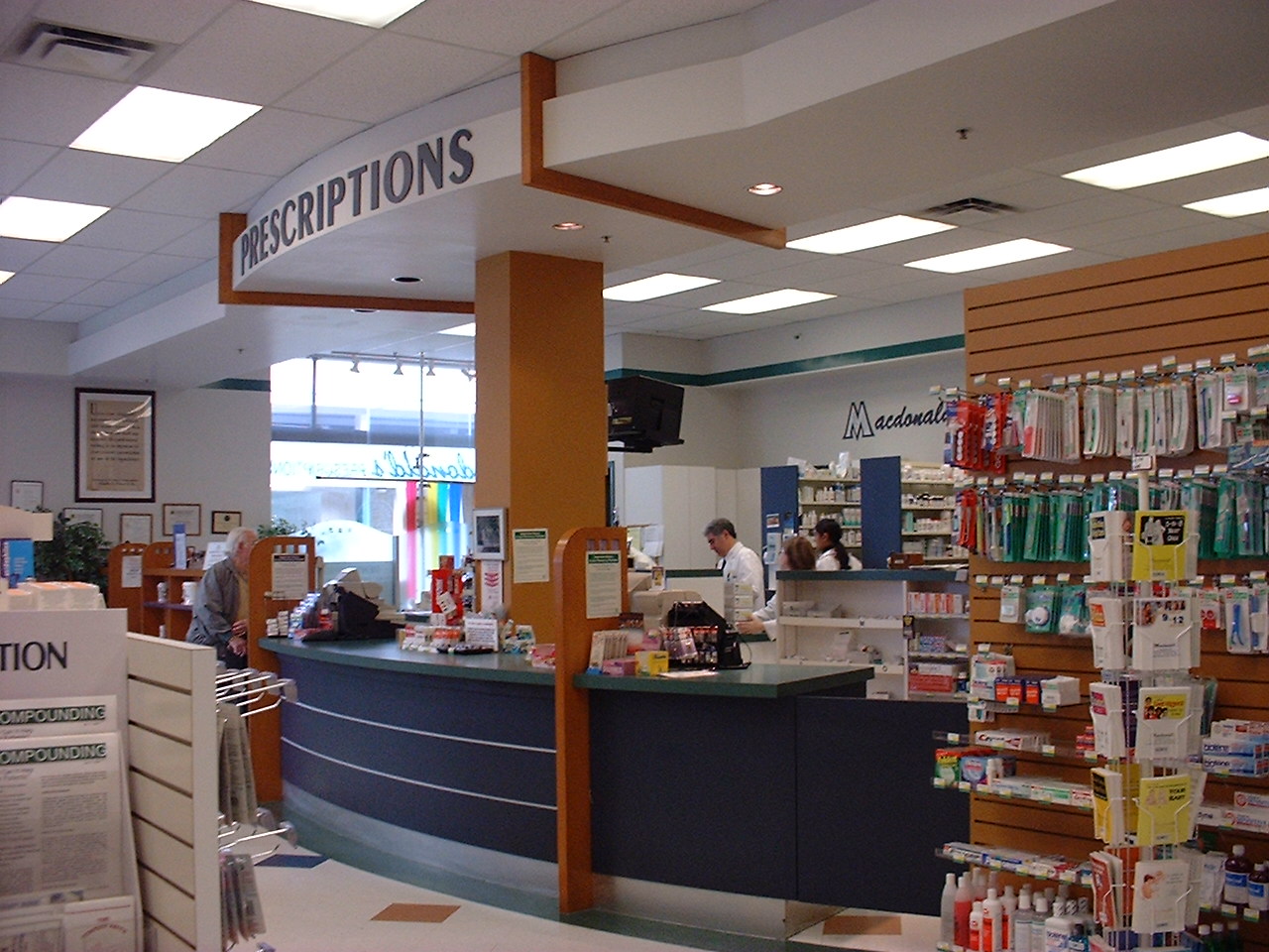 Macdonald's Prescription's interior from the early 2000's in the Fairmont Medical Building.